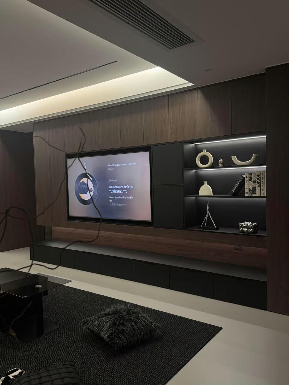 高级时尚大气的意式极简风。什么是现代轻奢装修风格 现代简约风格的特点是怎样的呢?