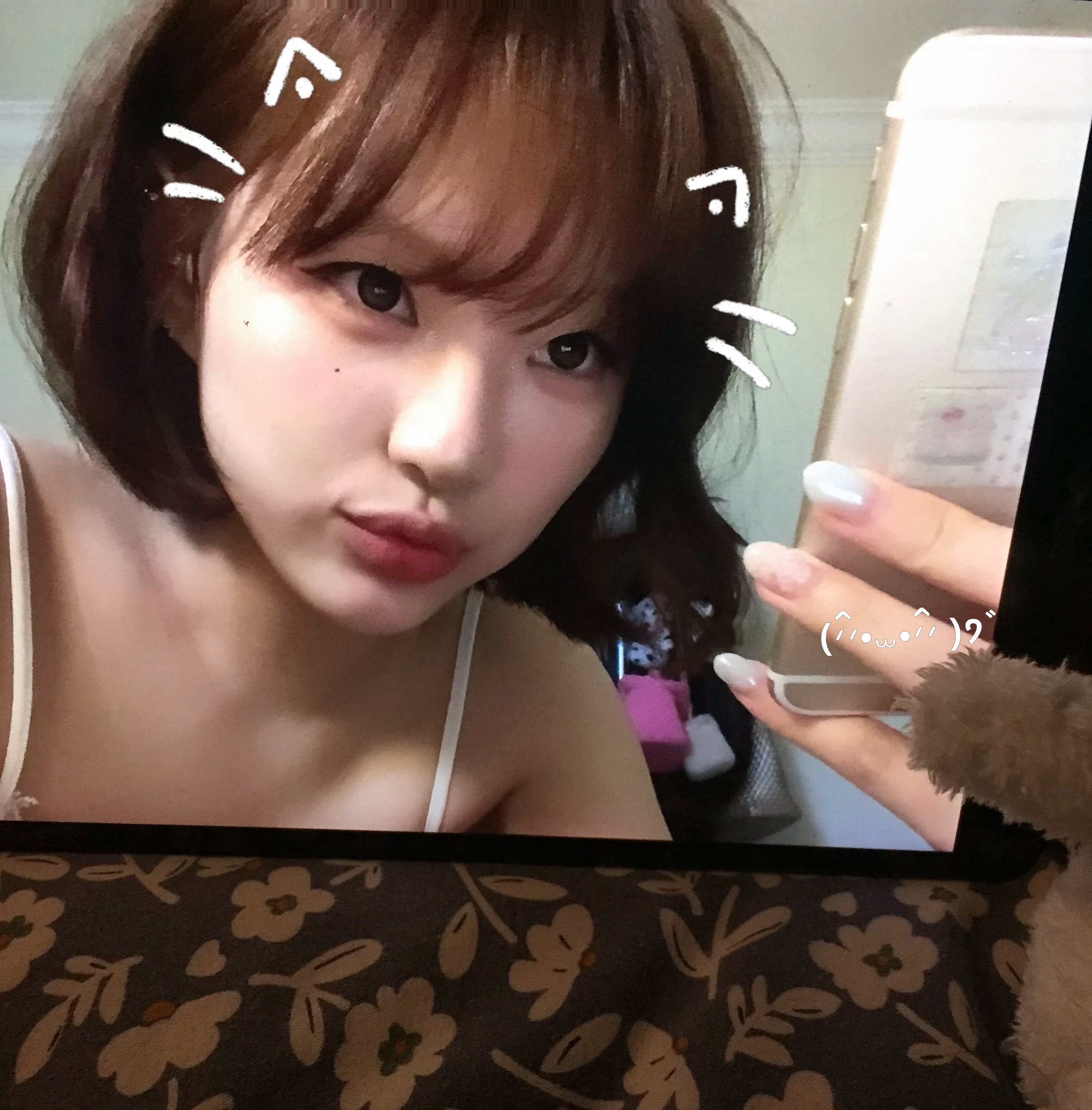 🧈居家千色色bot：最珍惜头发的一年…对沙发忍无可忍买了全系列护发产品 连吹风