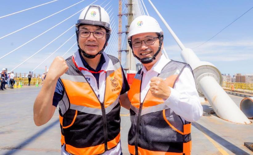 新北蓝营整合倒计时：李四川、刘和然月底协调，最晚2月15日确定最终提名人

20