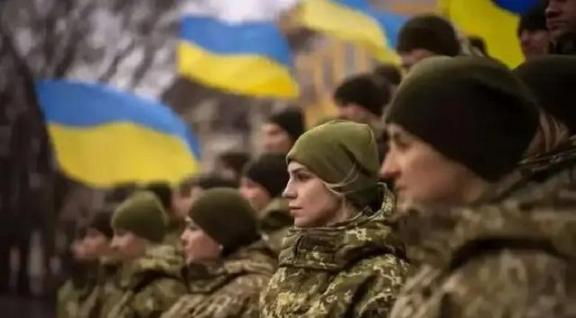 乌克兰为什么不选择投靠俄罗斯？那不是一样能保证安全吗？其实，乌克兰如果真的倒向俄