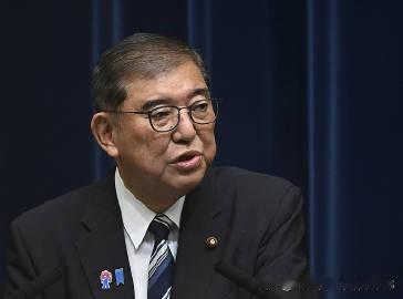 日本政坛变天！石破茂撂挑子，高市早苗能否打破“男权天花板”？

日本石破茂内阁集