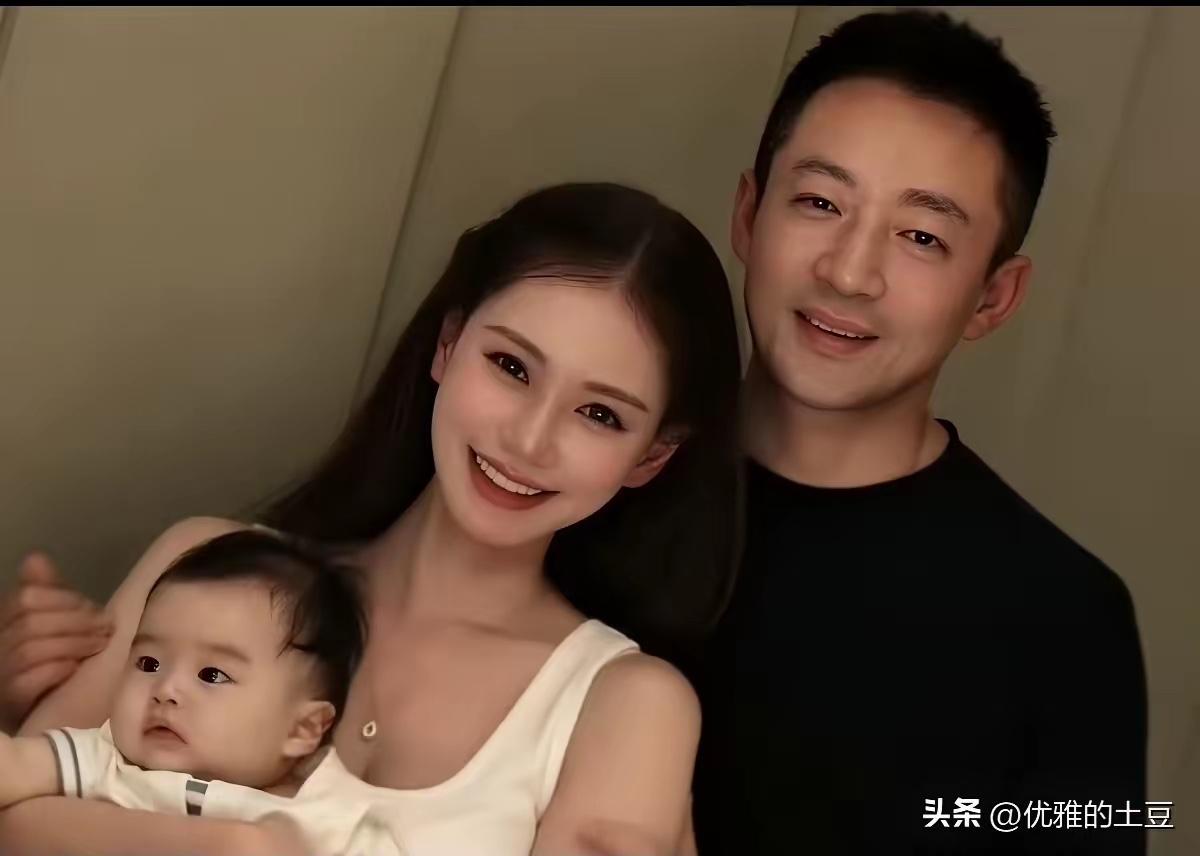 看到这样的画面，都会觉得小梅嫁得好，过得幸福开心，的确如此。她自己的选择，不开心