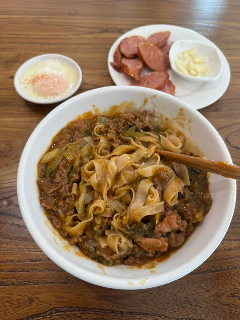 饭张力🍽️ 