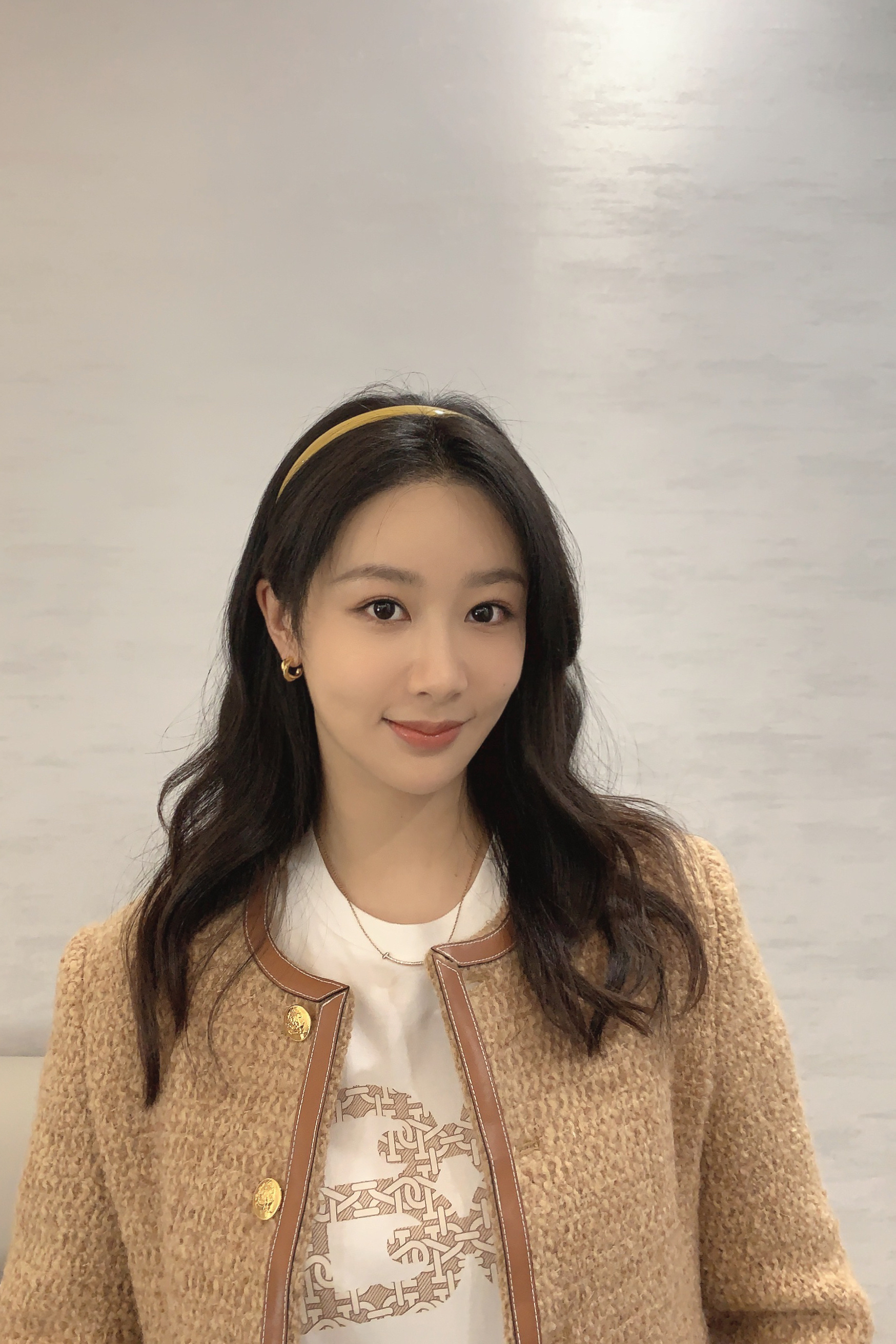  [爱慕]#杨紫承欢记# 人间无趣，幸甚有你，尽我所能，爱你所有。欢喜是你，喜欢