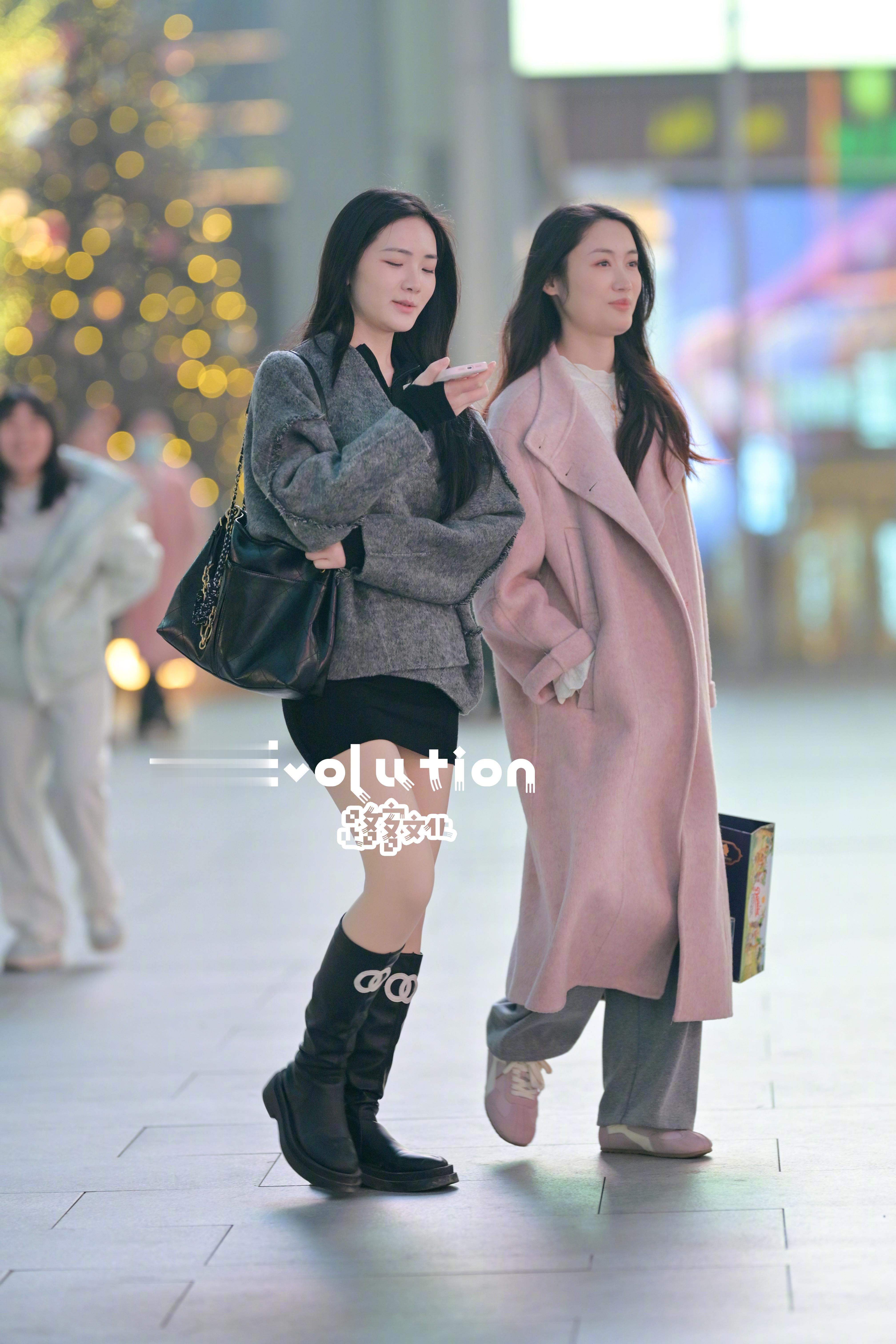 好久没有和姐妹一起逛街了？ 