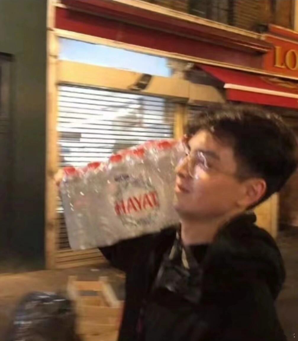 蒲熠星他还是从前那个少年蒲熠星这次不跨界了回主场了 蒲熠星重回主场，还是从前那个