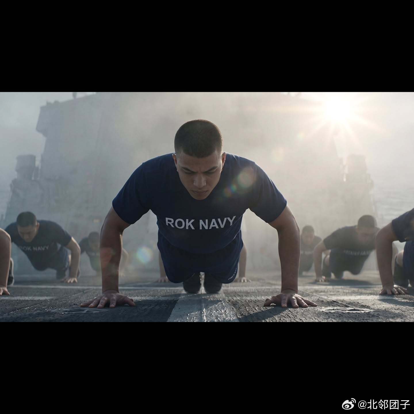 《海根哲水兵的霍尔木兹派遣经历》笑死 