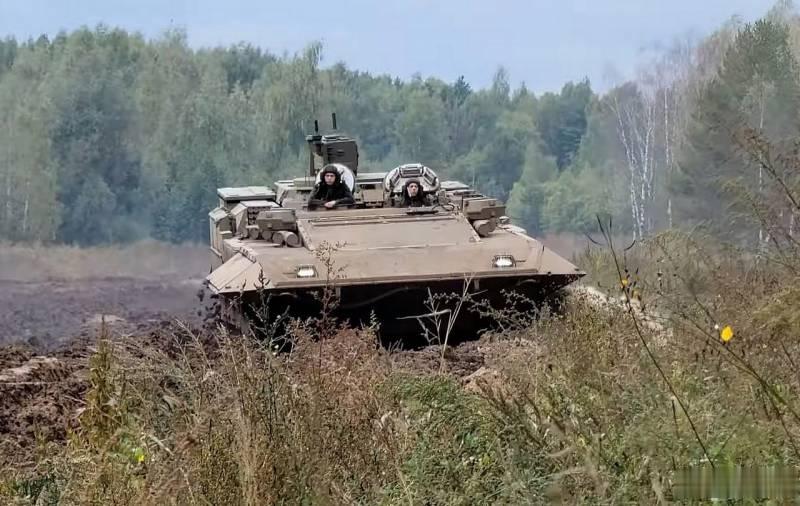 T-15 BMP-KShM重型装甲指挥车 