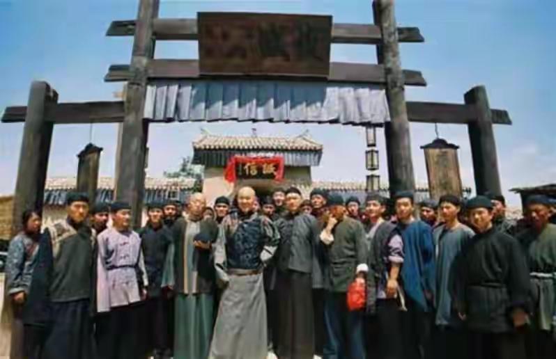 晋商奇才乔致庸：汇通天下的商业传奇

在晚清晋商辉煌的历史长卷中，乔致庸（181