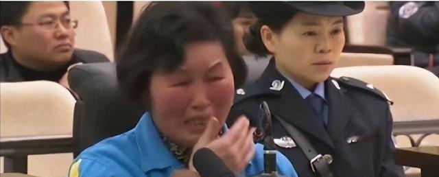 9岁女孩考80分
被亲妈绑床6天活活饿死
亲妈哭诉：我都是为她好
说起向和平，那