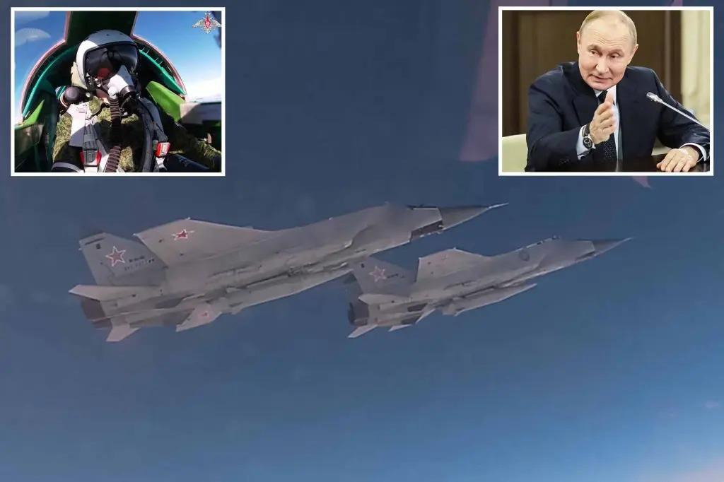 🇱🇹🇷🇺立陶宛总统:北约必须对俄罗斯空袭进行报复
首先是喷气式飞机，现在