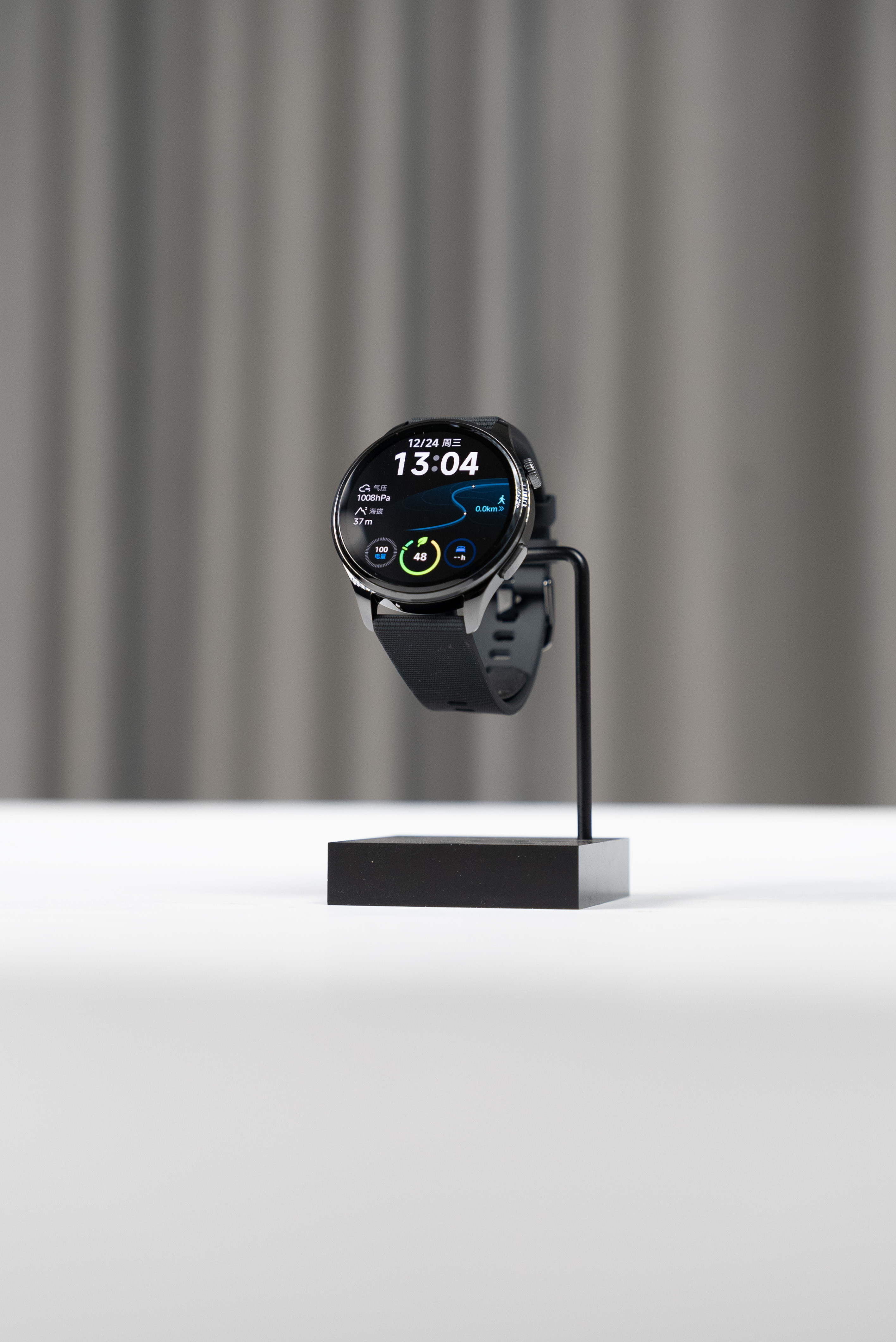 超精致，全智能，最新的Watch 5，精致度做的越来越好了，表壳是316L的不锈