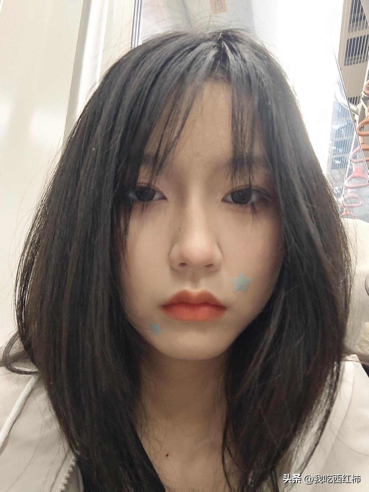 找工作已经找的我眼睛没有光了，我又出来了
再找不到就要饿死了，咋这么难找啊，到处