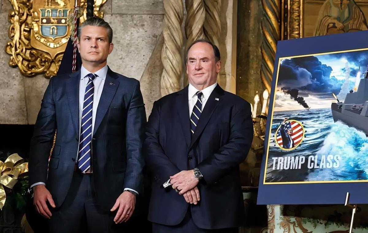 美国海军部长约翰·费伦在4月22日被突然解职，成为特朗普第二任期内首位离任的军种