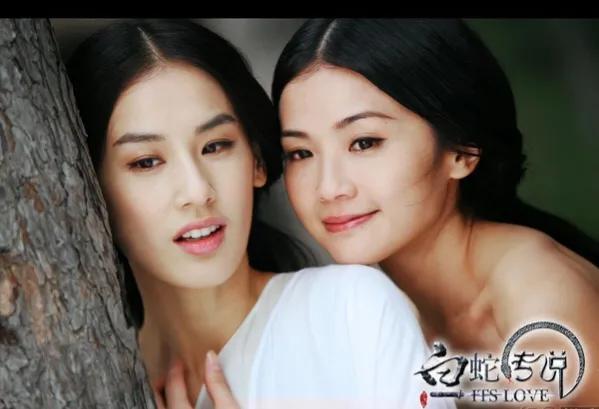 拍摄《白蛇传说》时，黄圣依与阿Sa遇到了一个难题，需要她们“裸身”制作倒膜，思考