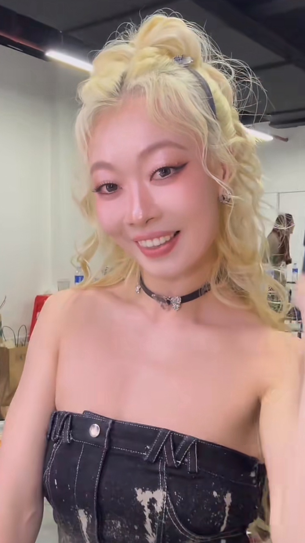 刘雨昕工作室找的化妆师真还不如人家的长沙约妆 