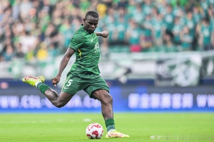 铁卫离队！国安发文感谢恩加德乌 中超出战92场攻入6球------北京时间2月7