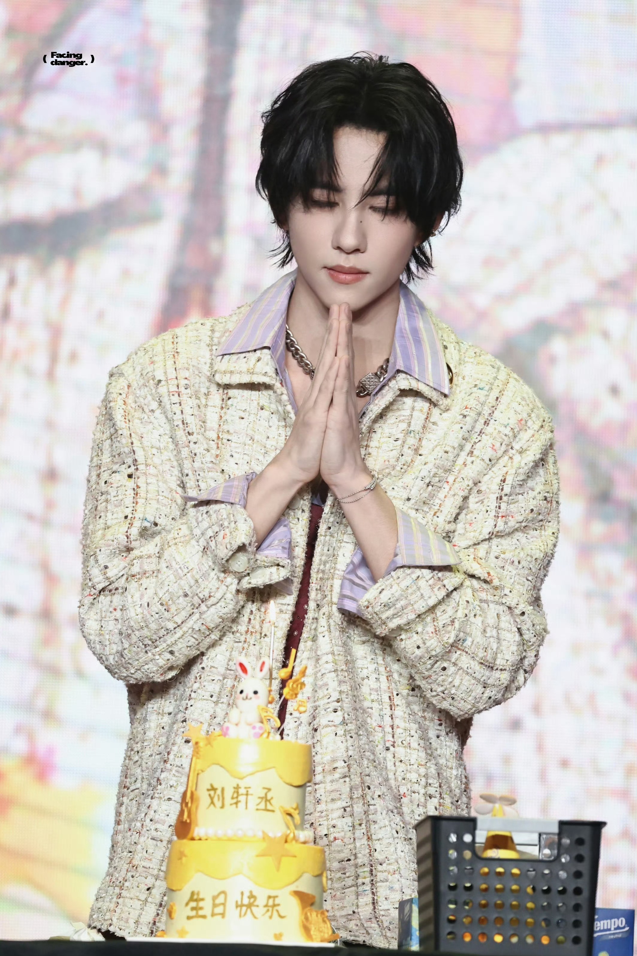 🙏🏻你们和我们都会幸福💖💚 ​​​