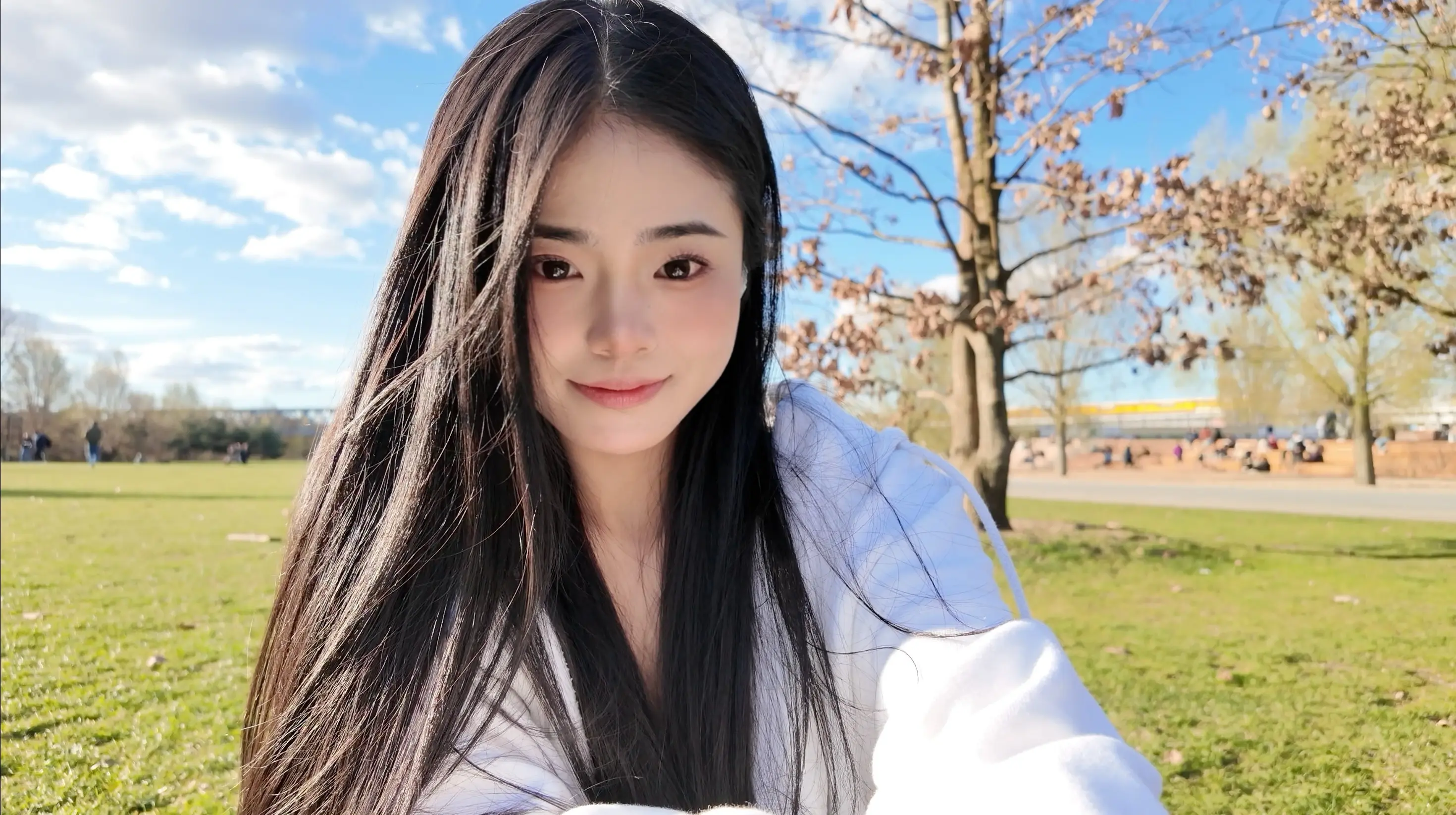有个女仔令我思想变得大个