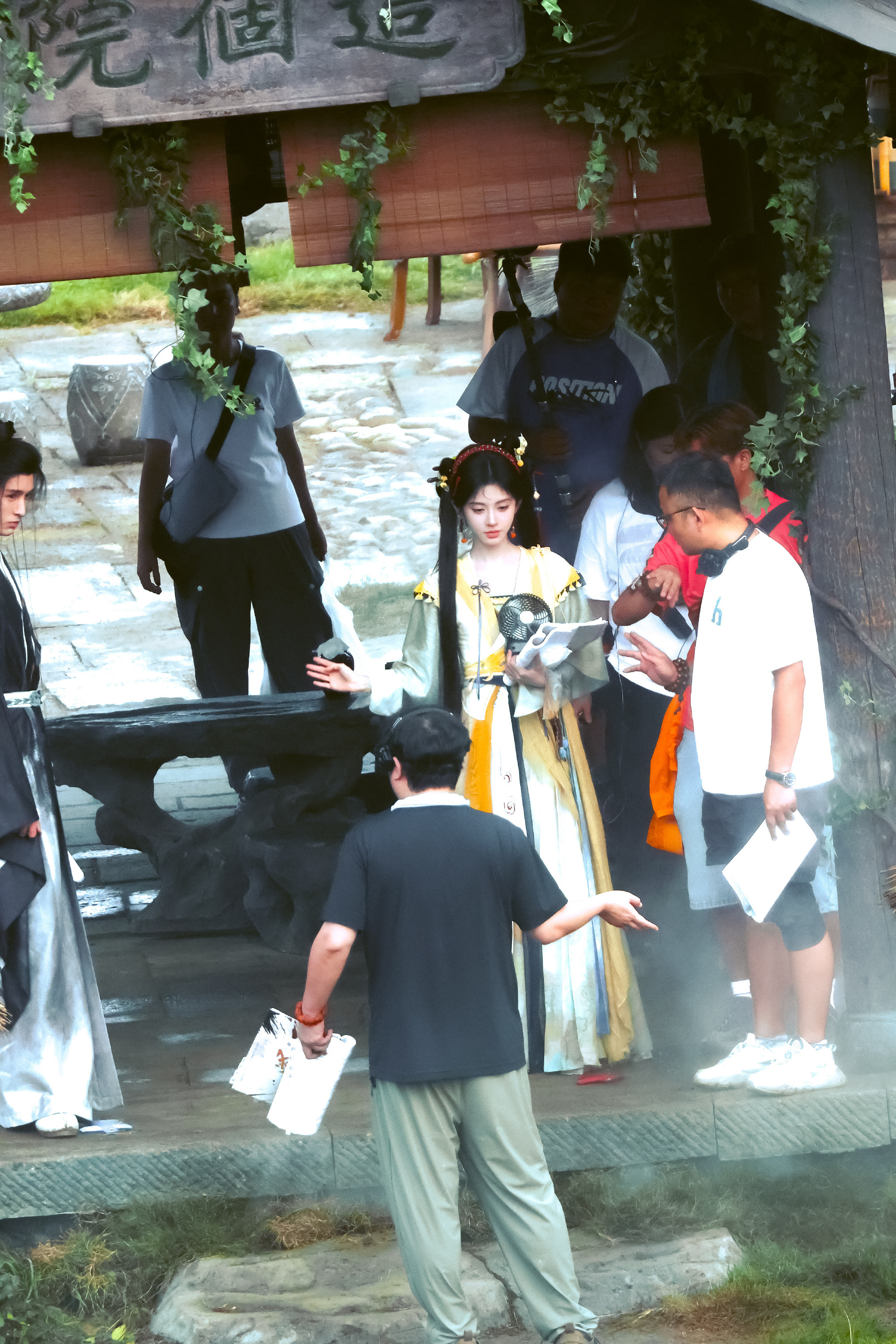 𝐖𝐞𝐂𝐡𝐚𝐭｜鞠婧祎头像| 鞠婧祎.              做日
