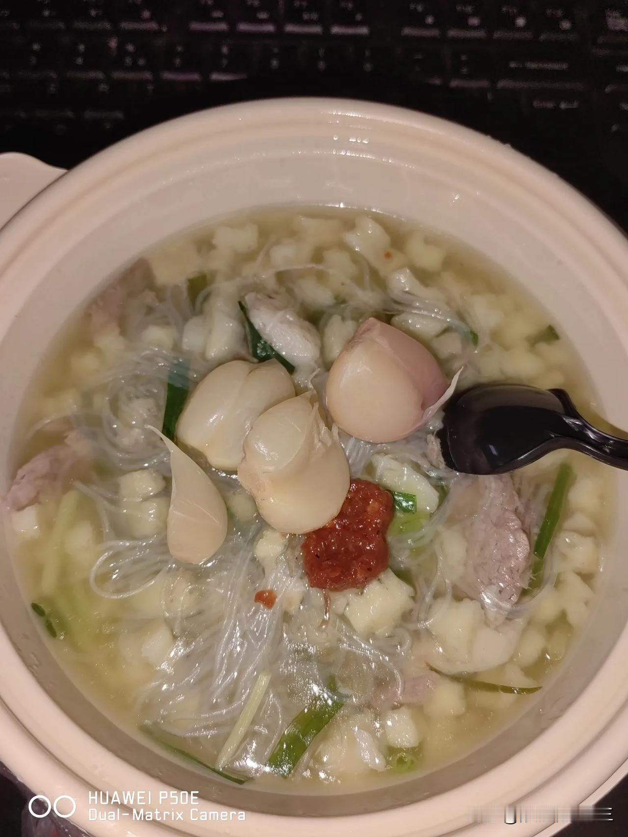 我说我喜欢吃泡馍吧。。。吃的干干净净哈哈哈