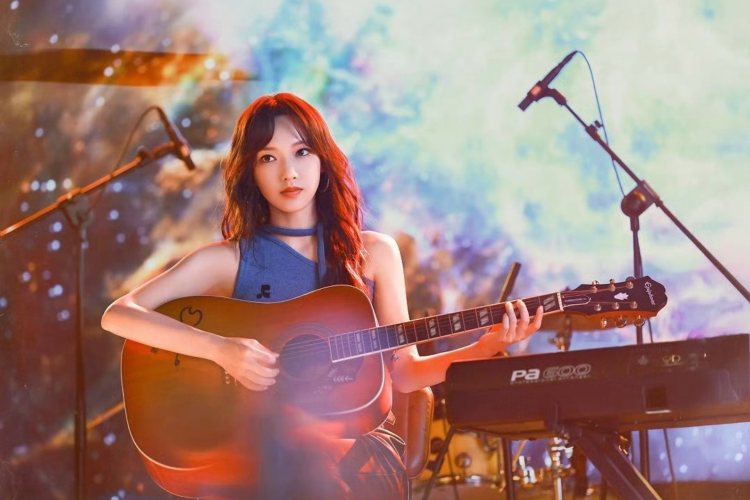 人之初定档 程潇参演的两部剧都来了‼️粉上这个可塑性超强的太幸福啦满满期待～ 芝