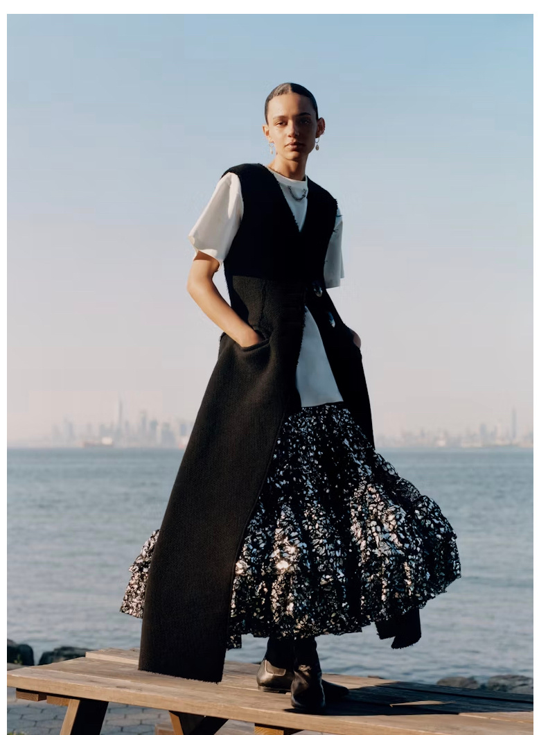 W magazine 秋季穿搭大片分享Photographs by Tyler 