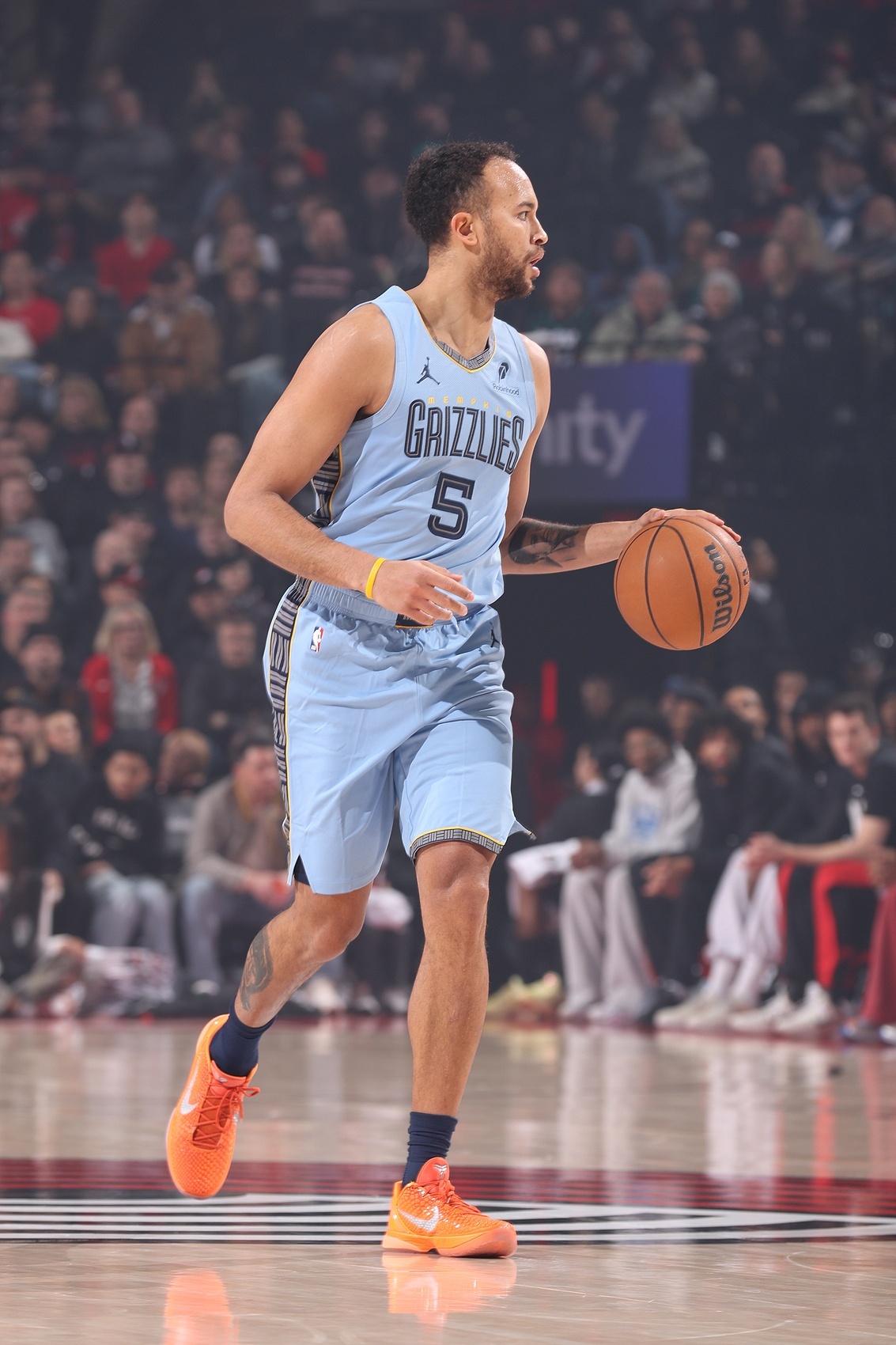 ➡李凯尔可不是属狗的，科尔都这么对他了他还会想回来，而且现在的勇士竞争力也不是赛