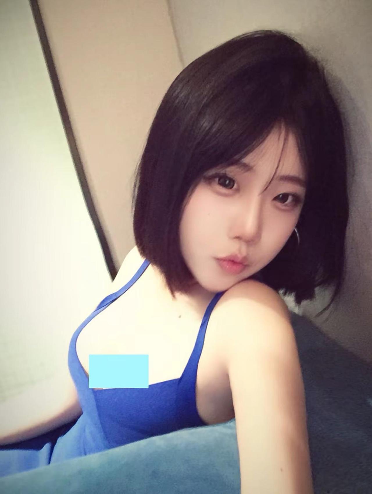 原来那个女孩子是@陈闹闹🦖