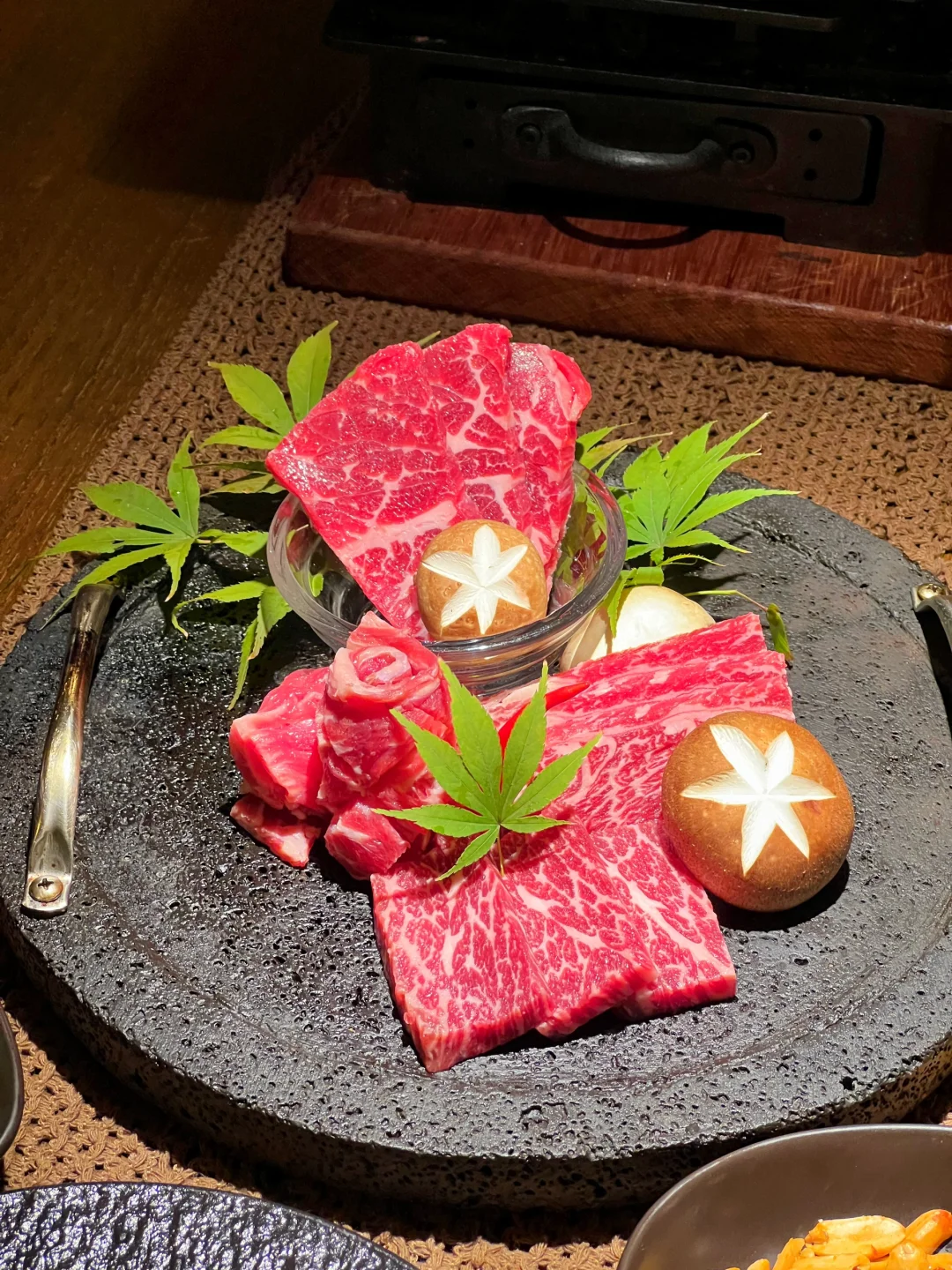西湖边的这家深夜食堂，好🔥啊！