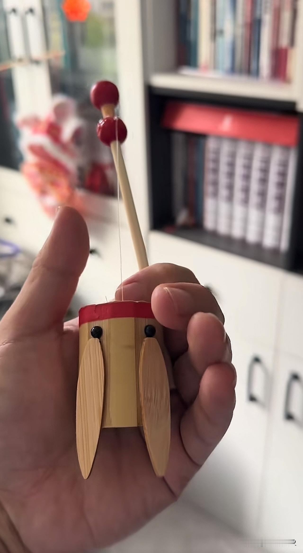 最近这个玩具最近挺火，据说是1000万内最好的玩具？