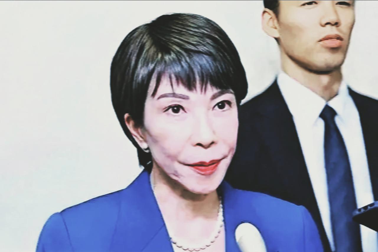 高市早苗的愚蠢操作，反倒帮中国解决两大难题

日本万万没想到，高市的愚蠢居然帮中