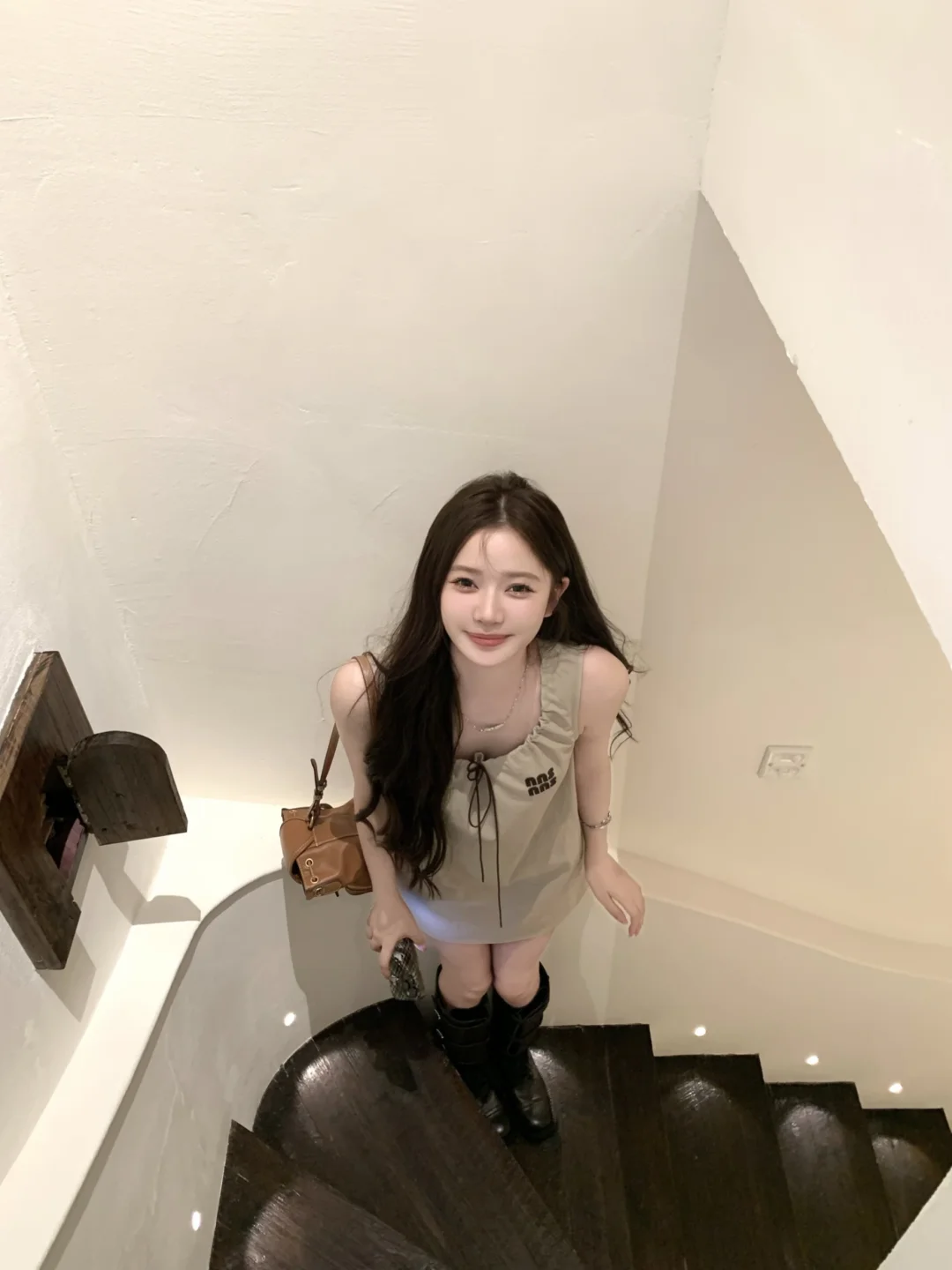 这样拍怪可爱的៸៸᳐⦁⩊<៸៸᳐ ੭ﾞ