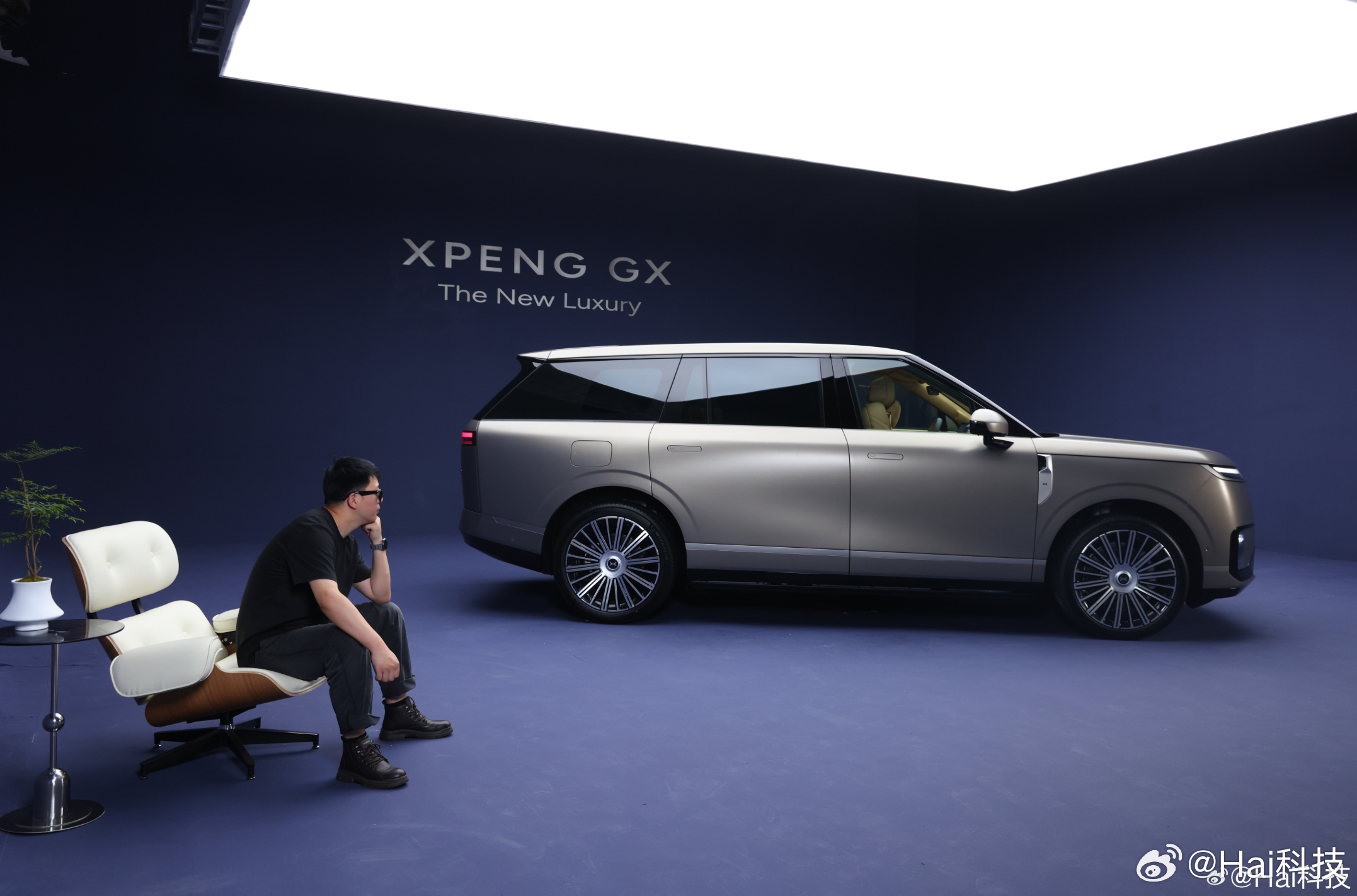 个人观察、看到的，最近很火热、很好卖的三辆大六座SUV： 第一、比亚迪大唐第二、