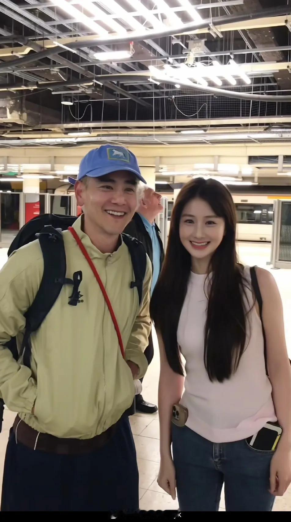 彭于晏见到这么漂亮的女粉丝，心里也很乐吧？ 
