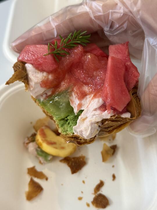 属于是人生酥挞了，但28一个有点小贵。