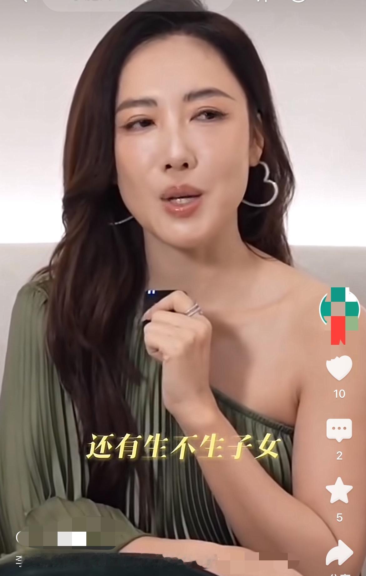 李施嬅接受港媒专访时公开聊过生育子女的看法，

她觉得很多事情都讲究一个缘分，不