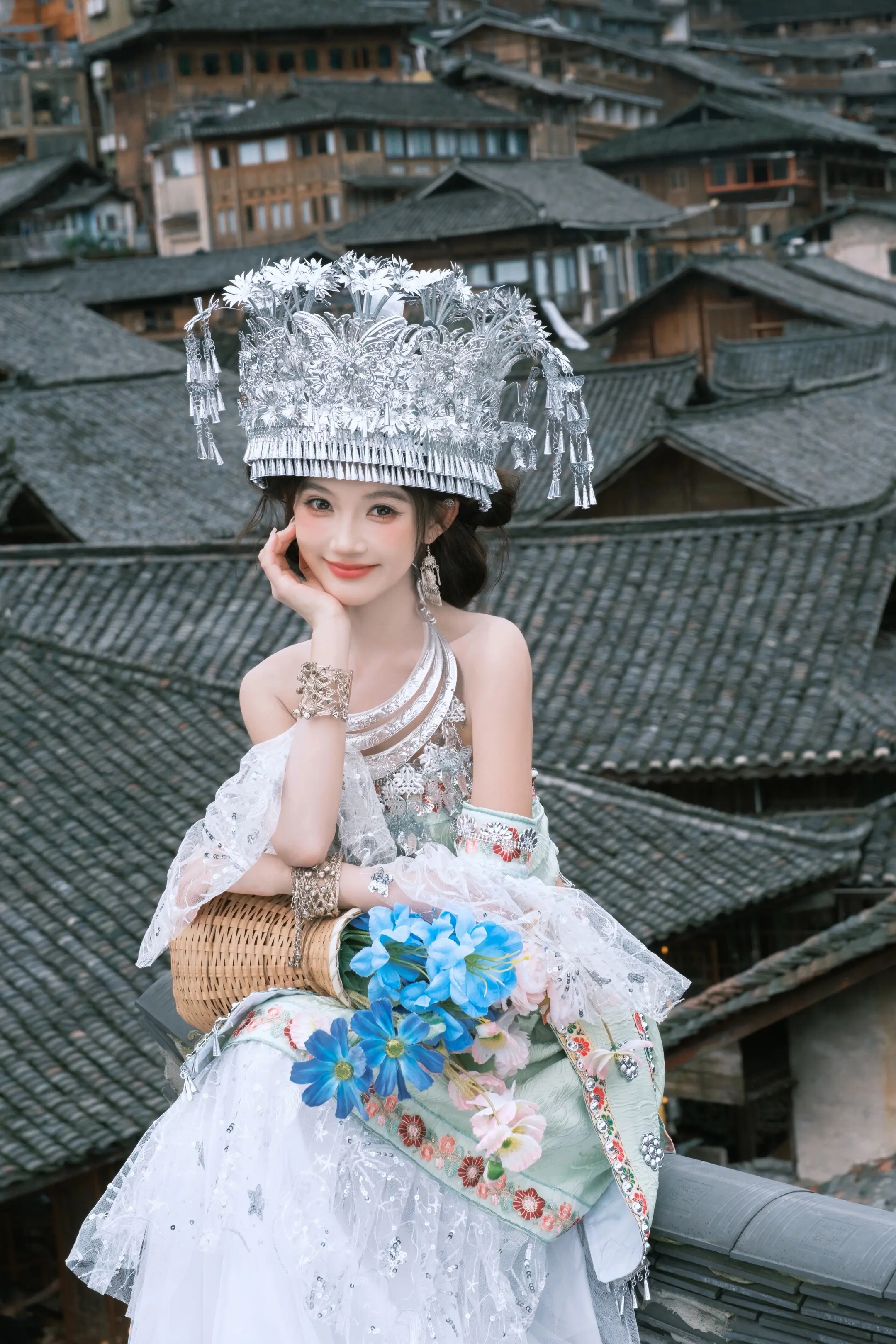 跟我回寨子