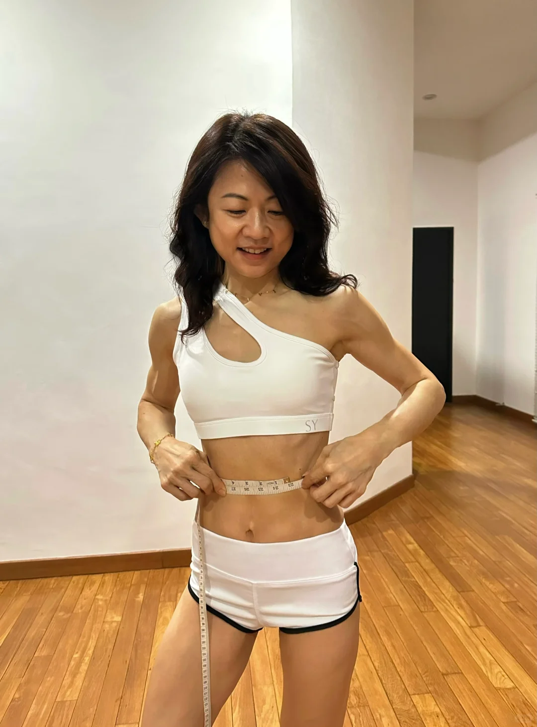 50+岁的我 终于擁有了23英寸/ 59厘米的腰