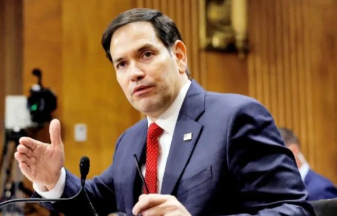 炸弹打不垮伊朗，鲁比奥换了一把软刀子，一刀捅进了伊朗统治集团最见不得光的地方！苏