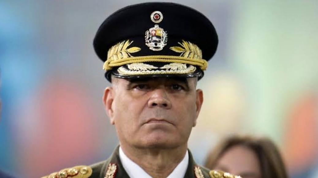 [浮云]已经有一批来自美国中央情报局的人员在委内瑞拉境内活动

白宫说这是为了 