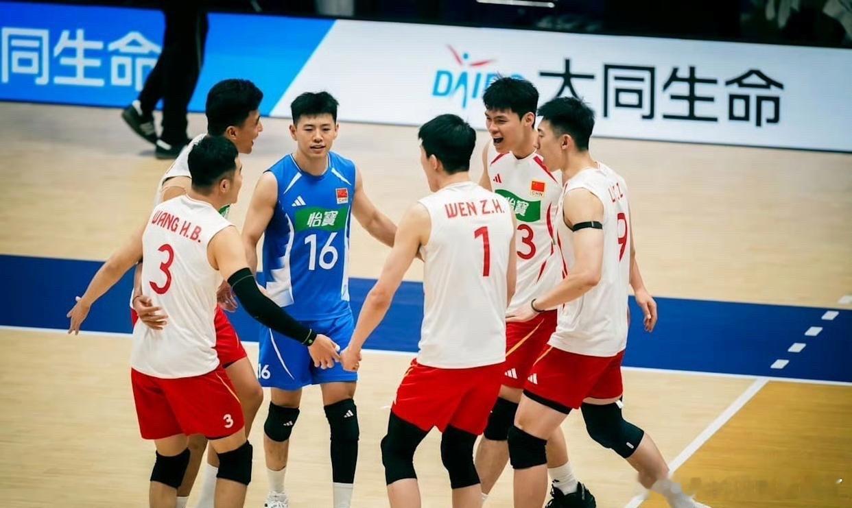 中国男排世界排名连升4位 日本福冈亚锦赛，中国男排3比0横扫印度，收获8.92个