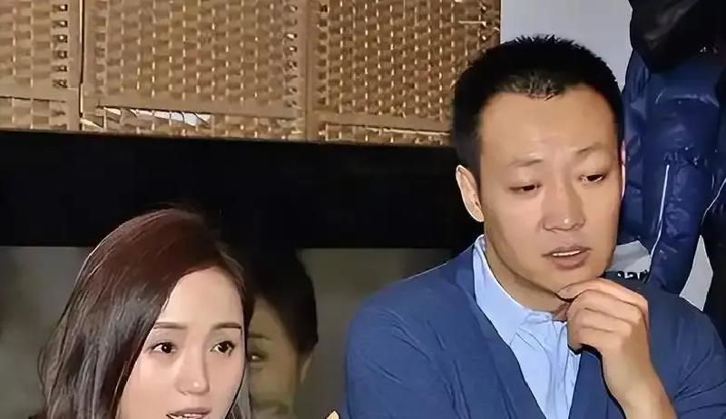 辛柏青把朱媛媛娶回家前先跑去问李乃文行不行，这操作我直接看呆。

2006年俩人