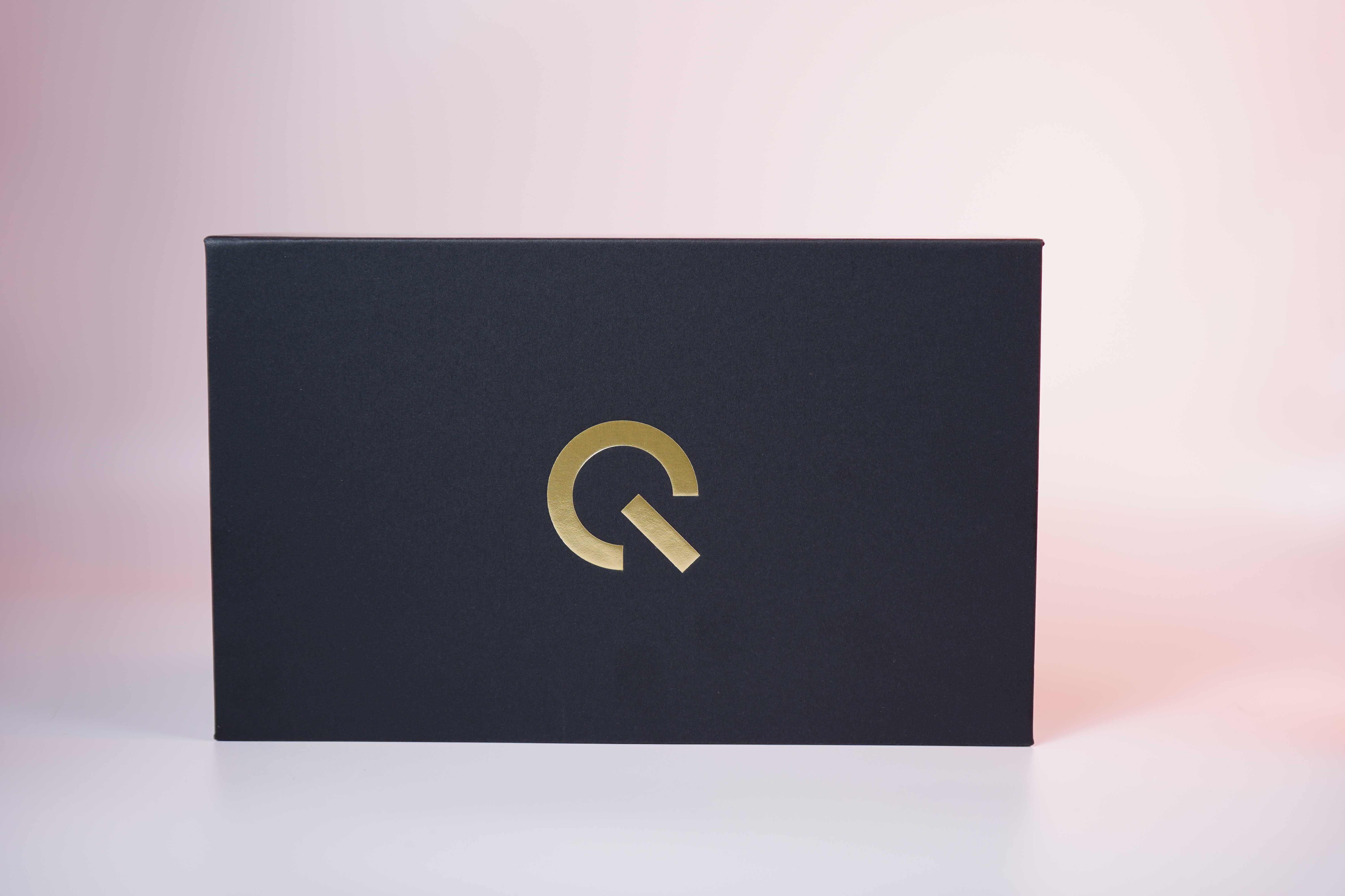 早啊，大家记得明天锁定iQOO Neo11发布会，邀请函收到了，一机制胜，送了一