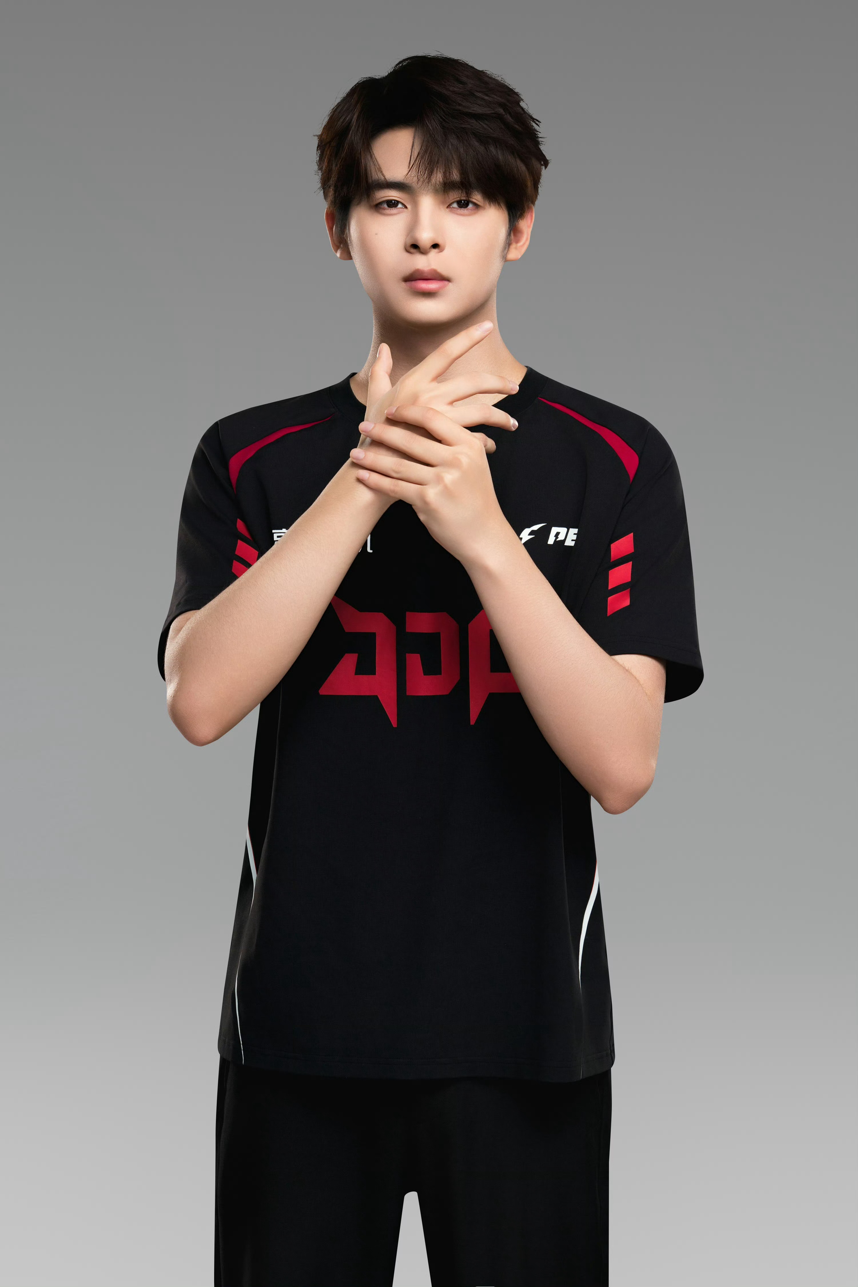 JDG新赛季定妆照 扒拉的定妆照来啦！（坚定你所相信）🤟🏻PEL春季赛定妆照