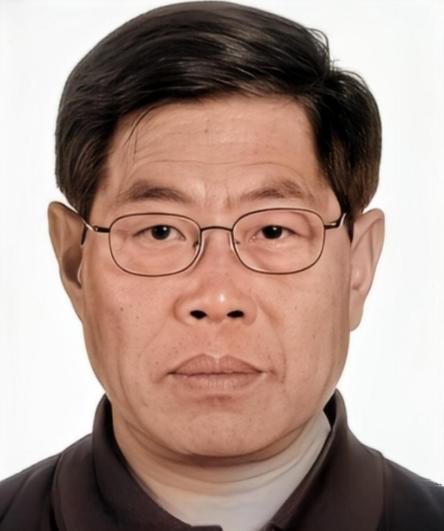 2007年，中国东风-31导弹设计师郭万钧，泄露我国绝密情报被判死刑，他之所以会