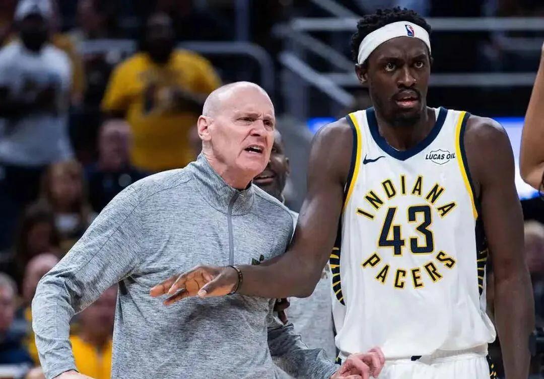 黄蜂送温暖112：114惜败步行者，名帅卡莱尔执教生涯干胜里程碑终于达成。

自