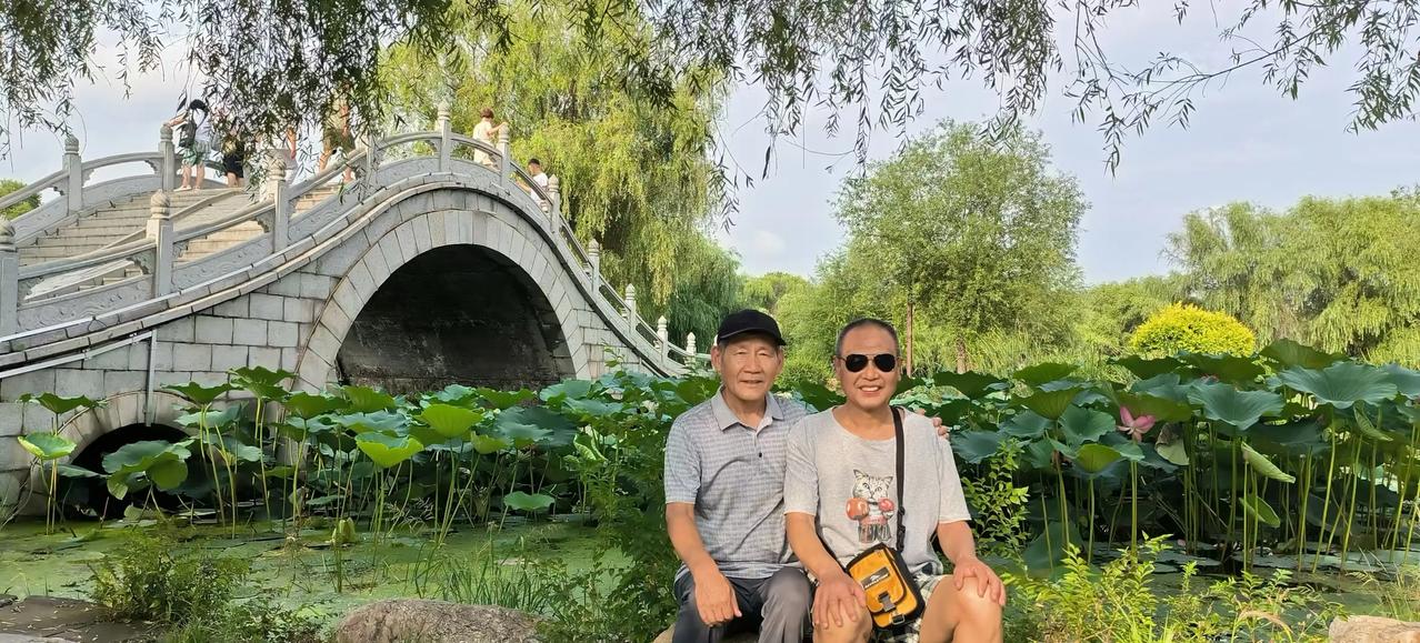 读叶谷的《巴尔扎克：穷困潦倒 到处躲债 作品比岁月还多的炸裂人生》的一点联想
刚