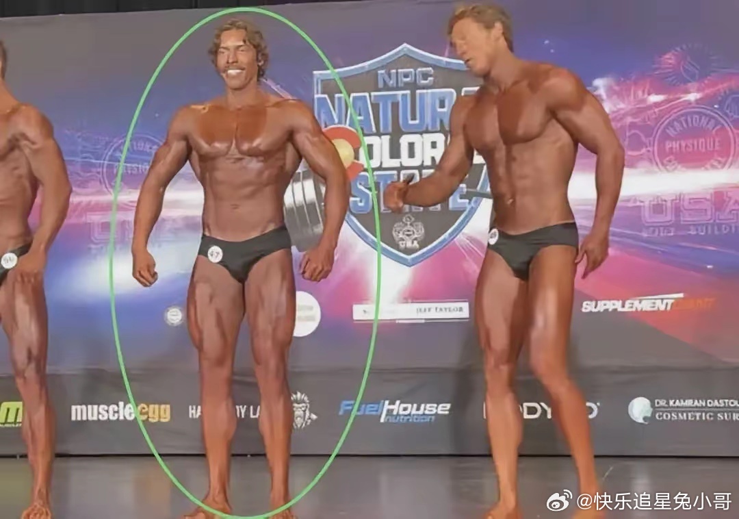 施瓦辛格私生子太争气，首夺健美冠军！女保姆所生，肌肉复制父亲！ 