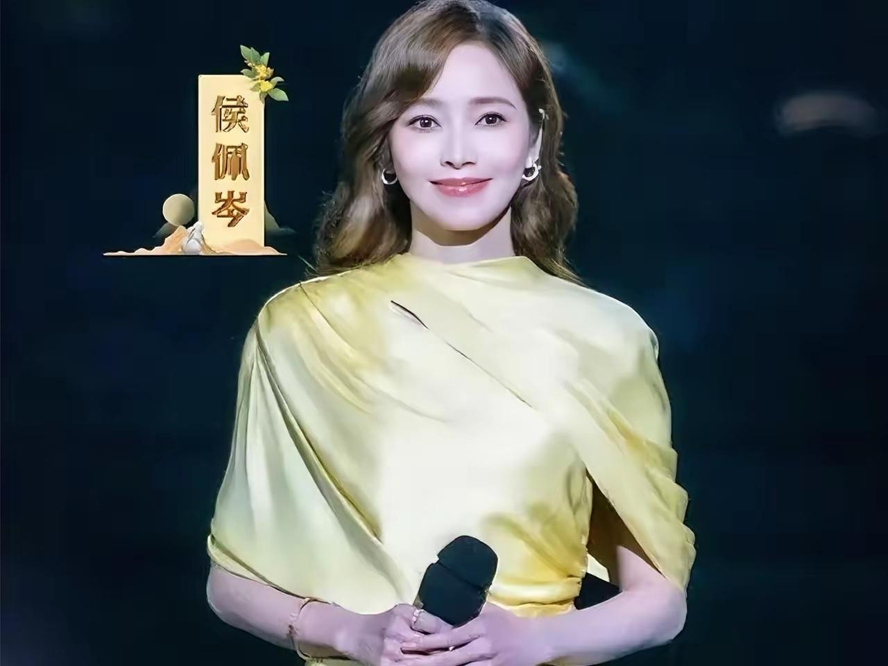 候佩岑，央视的宠儿，首登央视春晚彩排，期待值拉满！

在2025的央视秋晚舞台上